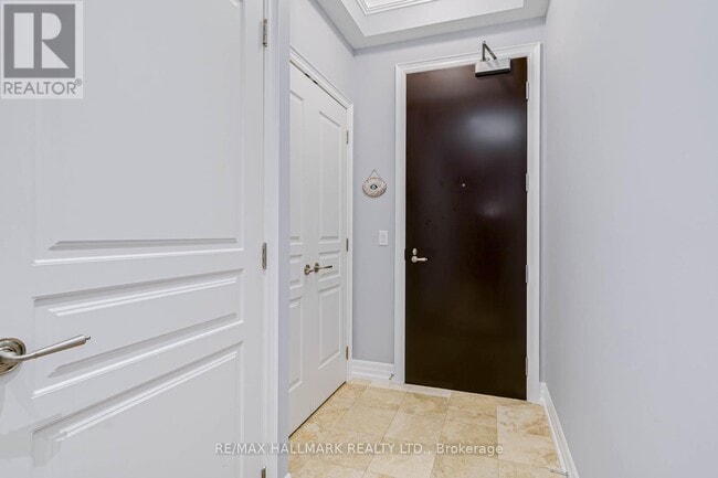 Photo - 20 Burkebrook Pl Unité 407