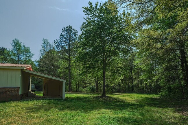 Photo - 3-BED 2-BATH RENTAL IN MADISON COUNTY