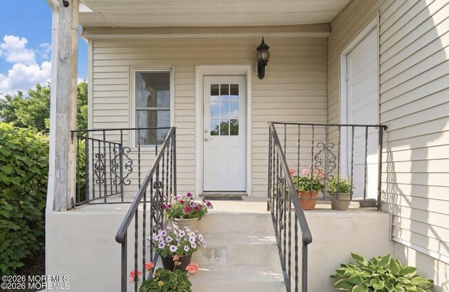 40 Twilight Ave