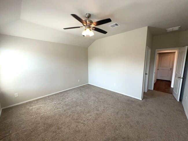 Photo - 2418 Rainier Mist Rd