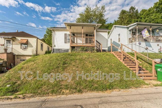 Photo - 415 Simpson Ave Casa