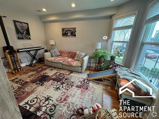 Building Photo - 3130 N Kimball Ave Unit 1 Rental