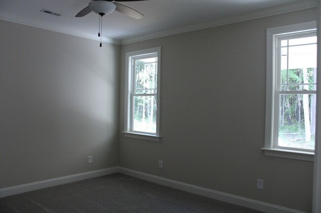 Photo - 4839 Jamestown Dr NW