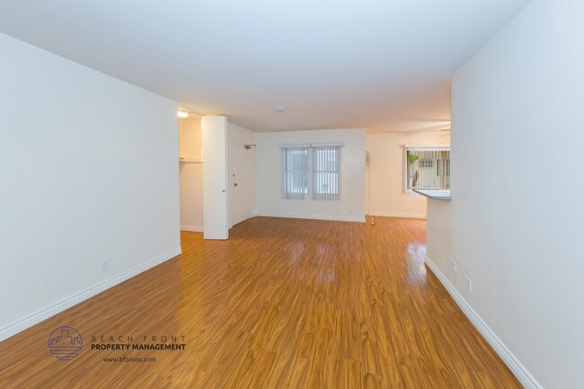 Photo - 740 S St Andrews Pl Unidad 17