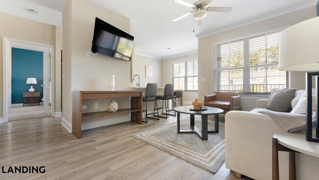195 N Creek Dr Unit 8206