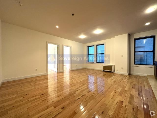 Building Photo - 4 bedroom in New York NY 10032 Unit 21 Rental