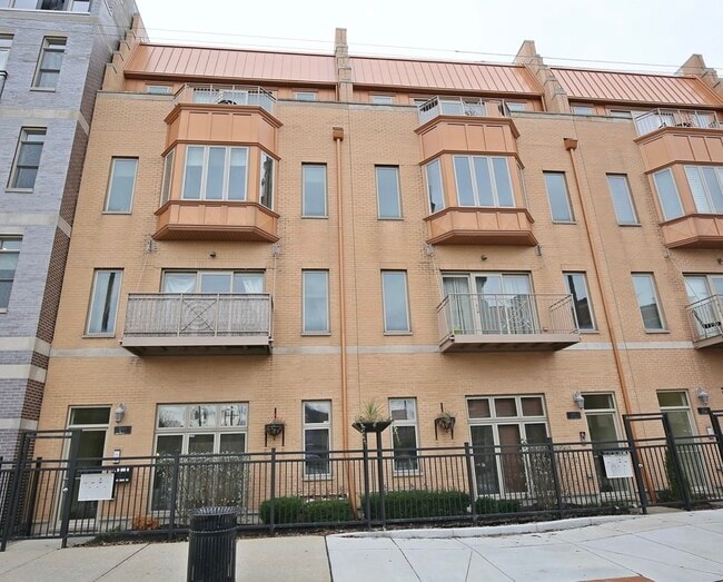 Building Photo - 1909 S State St Unit 2 Rental