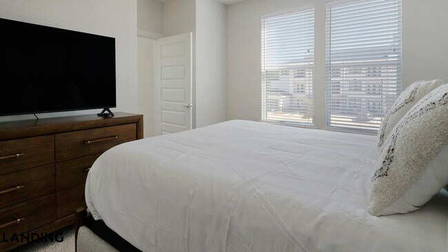 1800 Central Pine St Unit 1201