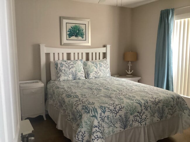 Photo - 723 Laurel Bay Cir