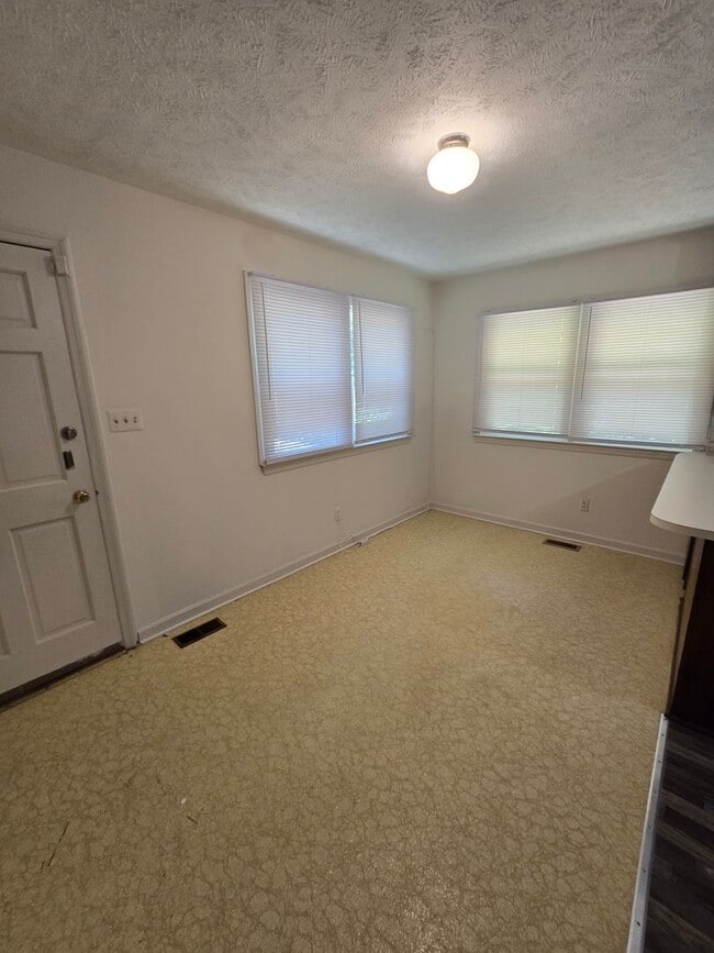 Photo - 1855 Broadell Dr