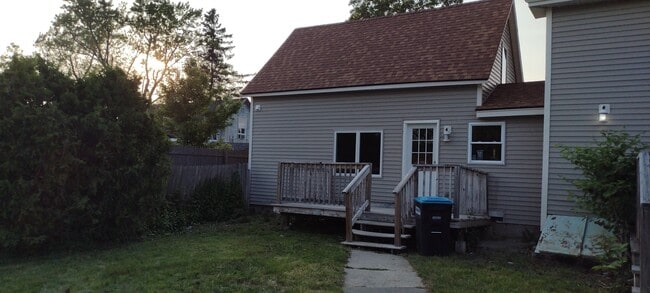 Photo - 87 6th St Unit 2