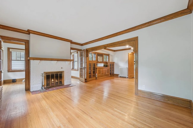 Living Room - 1892 Lincoln Ave Unit 1