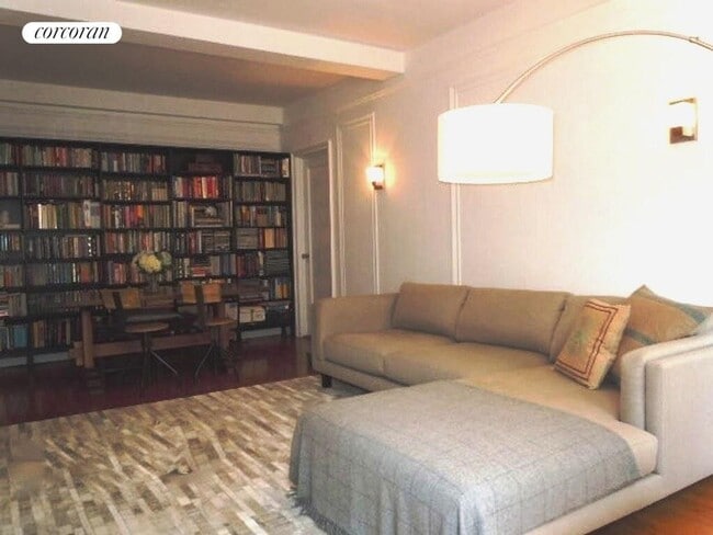 Photo - 175 W 76th St