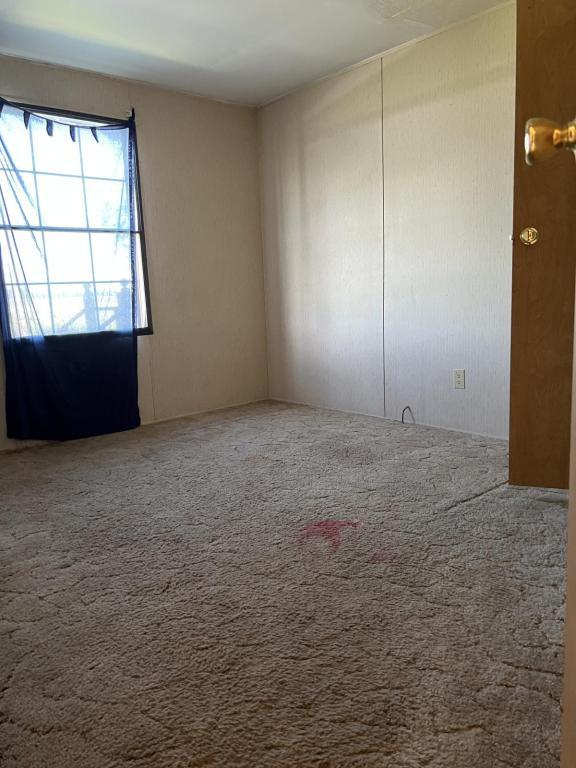 Photo - 470 Rentzel Rd