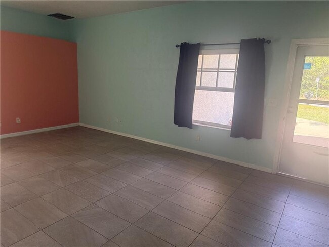 Photo - 58 Farmsworth Dr