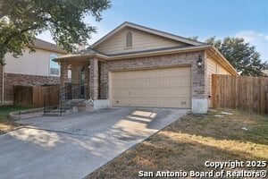 Photo - 4119 Chinkapin Oak