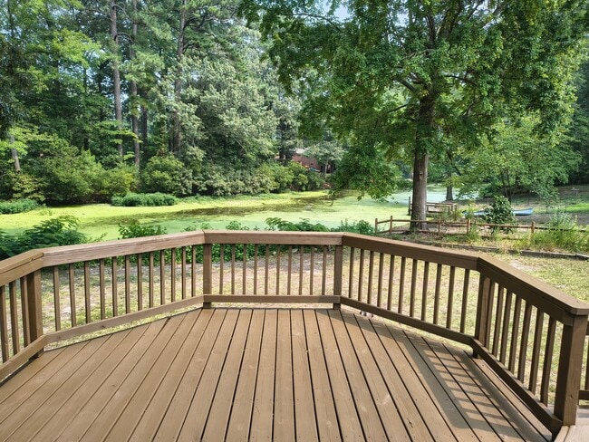 Photo - 2409 Millwood Rd