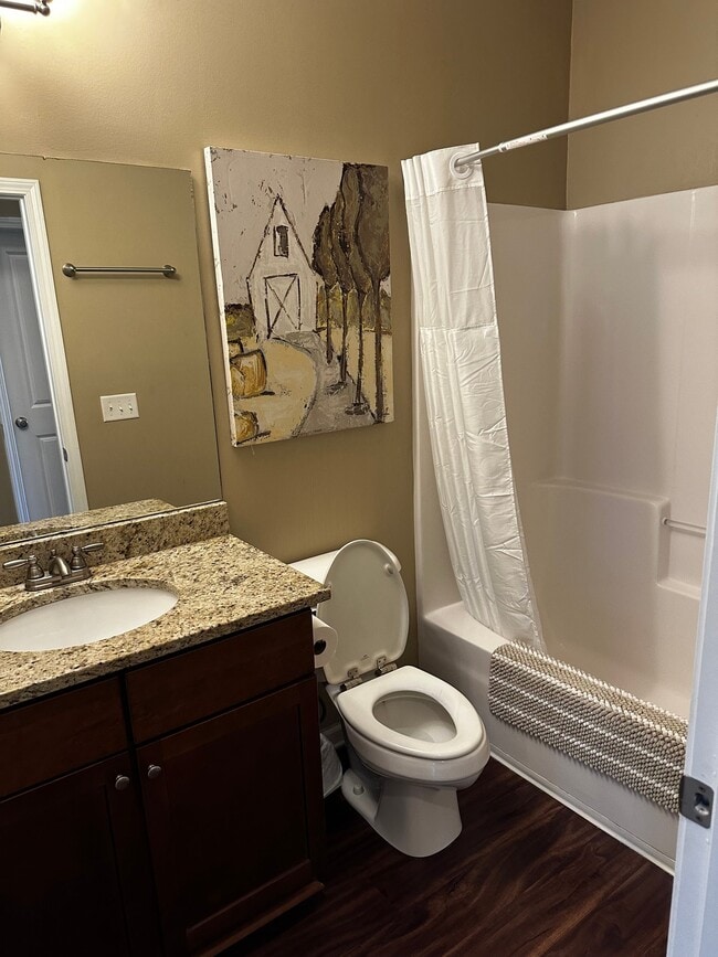 Photo - 122 Heyward Dr