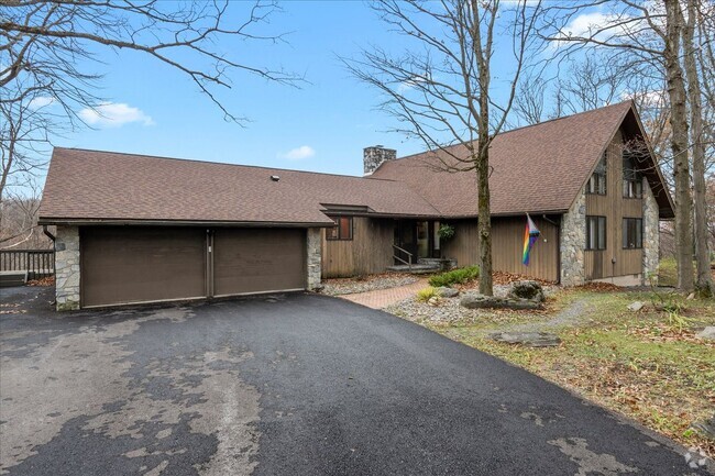 Building Photo - 5460 Townsend Rd Rental