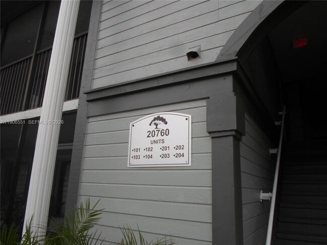 Photo - 20760 NE 4th Ct Unit 201
