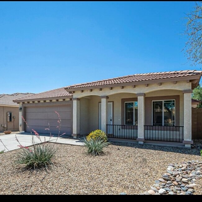 Photo - 17531 W Caribbean Ln Casa