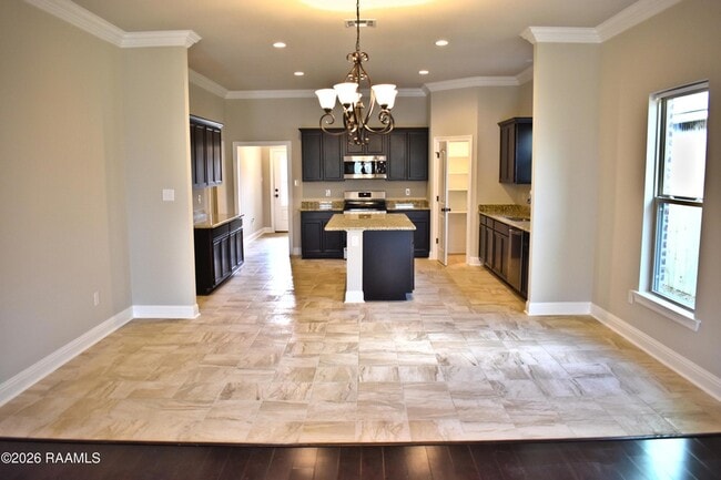 421 Berg Ct