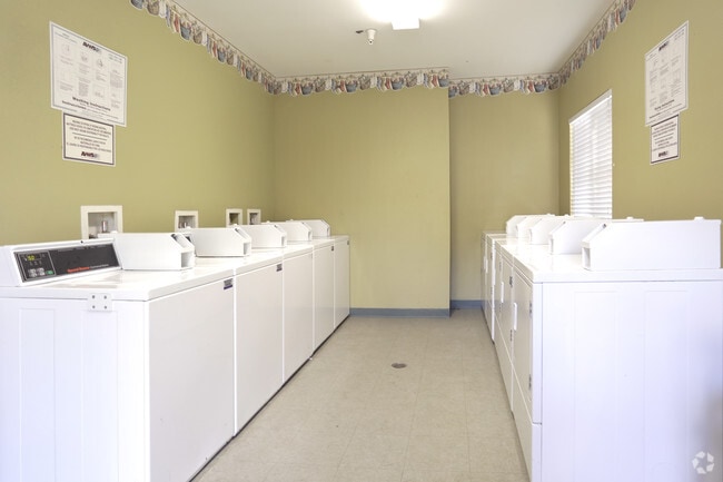 Photo - Yorba Linda Apartments