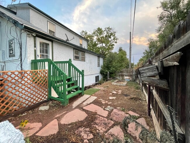 Photo - 706 S 25th St Unit A