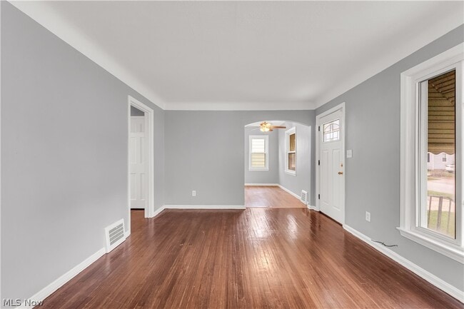 Photo - 20751 Goller Ave