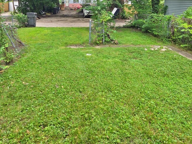 Photo - 942 N Bradley Ave