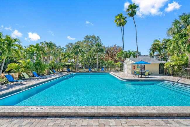 Enclave at Sabal Pointe Apartments