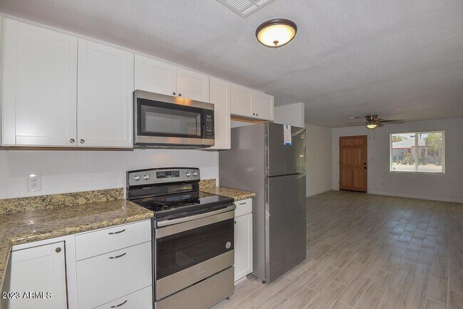 Photo - 4716 N 9th St