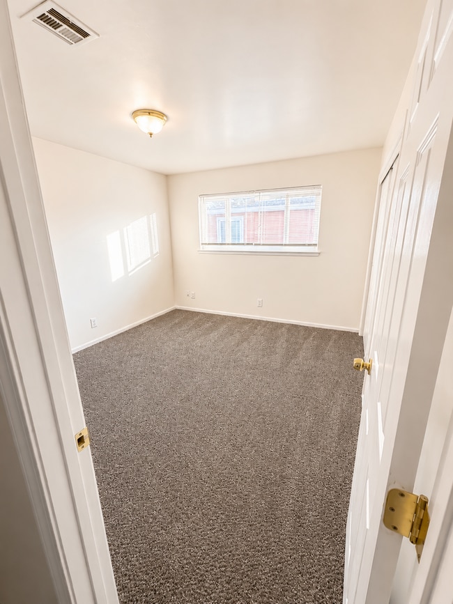 Photo - $1575 Moves You In - No Rent Due For August 2026    Updated interior - must see! Parking On Site ... Unit B