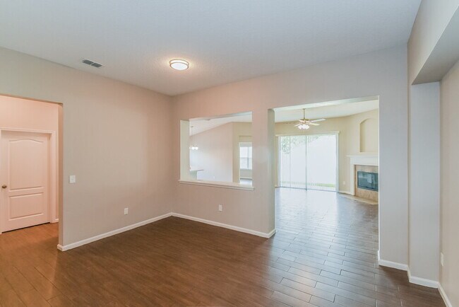 Photo - 2630 Oak Haven Dr