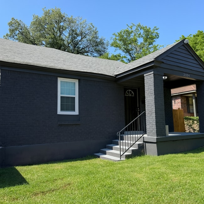 Building Photo - 2379 Saratoga Ave Rental