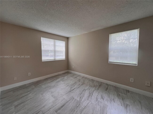 Photo - 1247 SW 46th Ave Unidad 1315