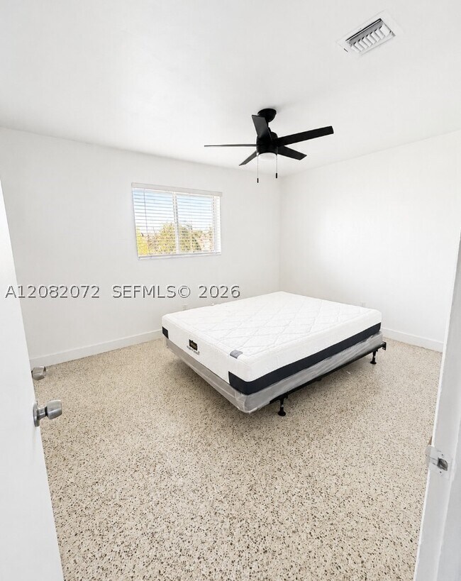 Photo - 33 W 22nd St Unit 2