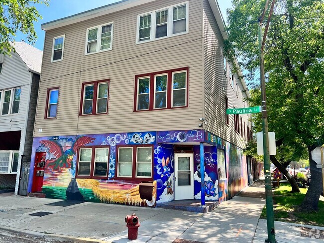 Building Photo - 4757 S Paulina Ave Unit 1 Rental