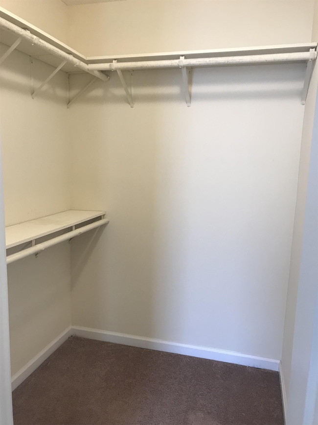 Photo - 2808 Davis Rd