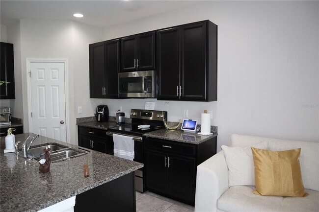Photo - 7022 Grand Elm Dr