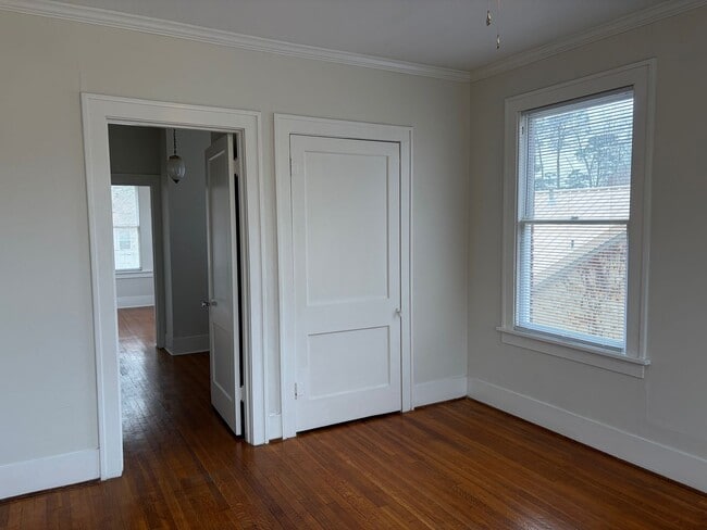 Photo - South Highlands 1BR/1BA