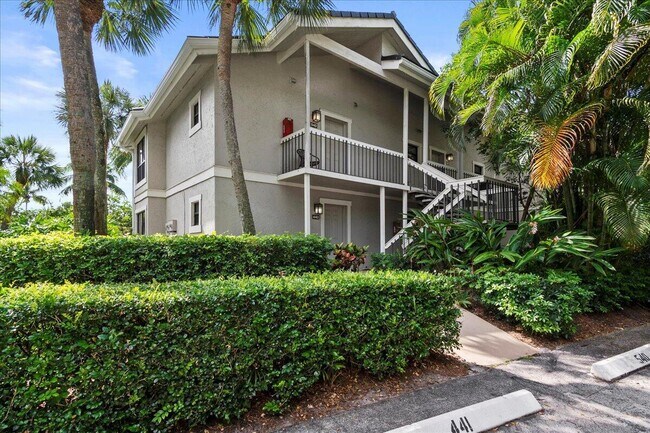 Photo - 11863 Wimbledon Cir Unidad 540