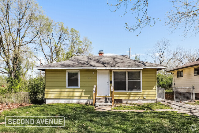 Building Photo - 4519 Chelsea Ave Rental