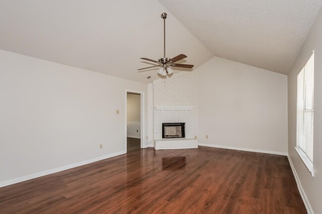 Photo - 4680 Tumblebrook Cove