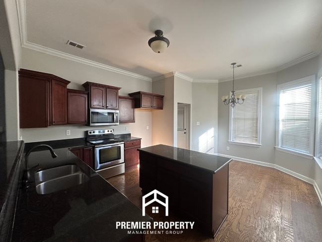 Photo - 6942 Lagrange Grove Dr