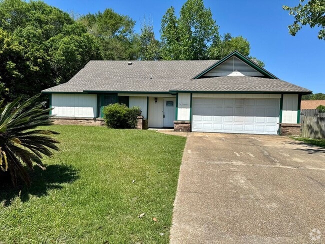 Building Photo - OCEAN SPRINGS SCHOOL DISTRICT - CUTE 3 BED... Rental