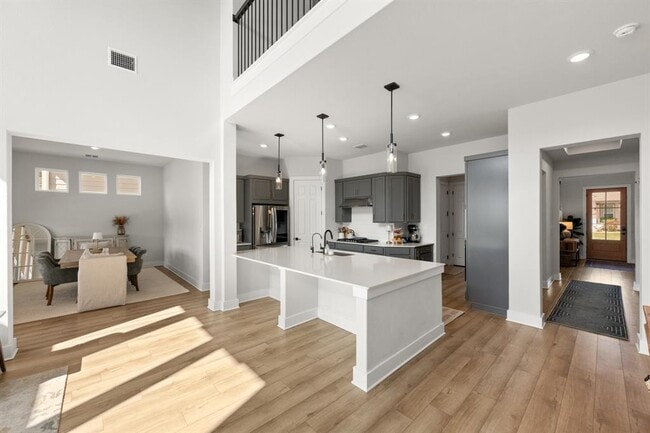 Photo - 360 Crescent Moon Ct