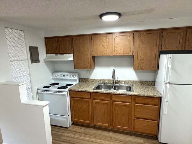 Photo - 3300 S Clarkson St Unit 104