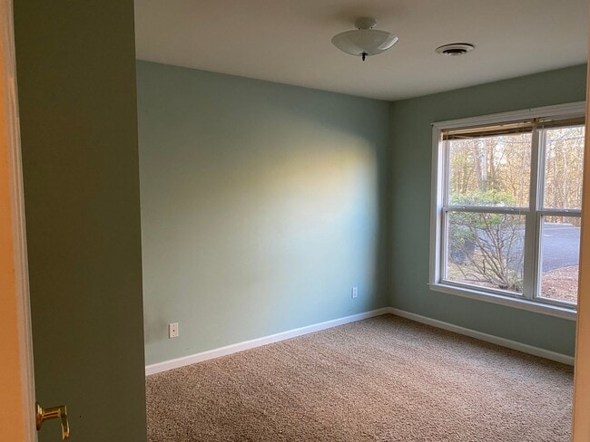 Photo - 2/2 Condo with bonus room