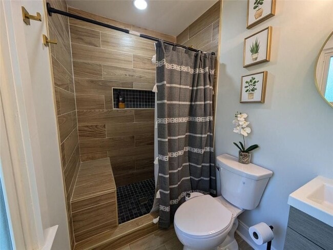 Photo - 122 Malone Dr